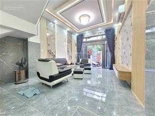 Siêu phẩm phan văn trị dt lớn gần 50m2 4 tầng  ngang lớn 4m