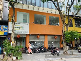 Duy nhất  cho thuê nhà mặt phố trúc bạch, dt 150m2 x 3t, mặt tiền 12m nhận diện cực tốt, view hồ.