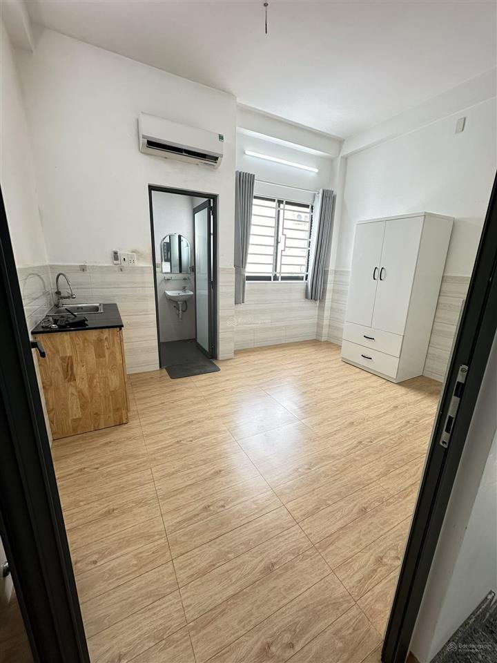 Cho thuê phòng full nội thất, đường đinh bộ lĩnh gần đại học ngoại thương 500m đường d5