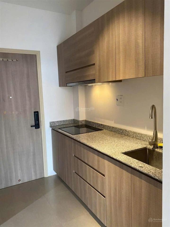 Siêu hót căn hộ dịch vụ ngay trung tâm quận 4 / full nt ngay chân cầu ông lãnh