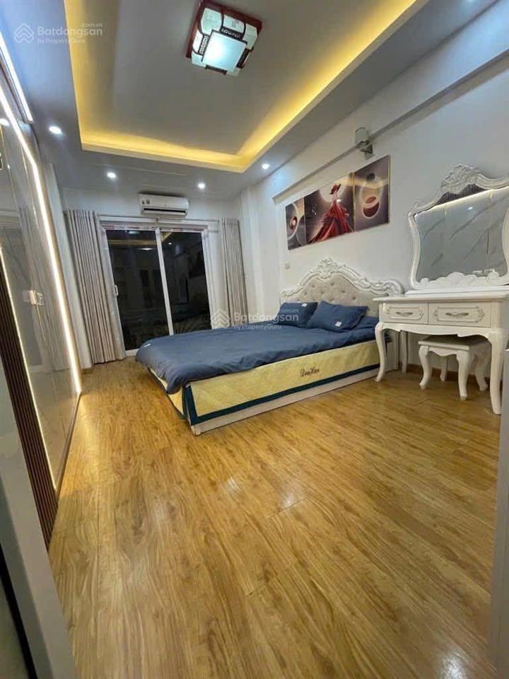 Nhà đẹp giá ngang đất  bán nhà đình thôn ngõ thông  kinh doanh ô tô đỗ cửa dân xây 4 tầng 50m2