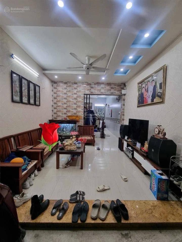 Rẻ nhất mỹ đình chỉ 6,1tỉ nhà dân xây 4 tầng 4 ngủ ngõ thoáng nhà đẹp ở ngay tặng nội thất