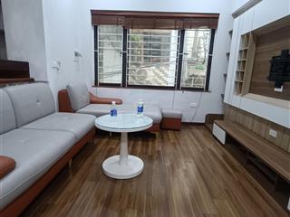 Rẻ nhất mễ trì  nhà ngõ thông  lô góc  ô tô đỗ cửa  kinh doanh nhỏ  40m2  5 tầng  7tỉ hơn