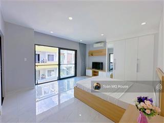 Studio ban công siêu đẹp 45m2 mới 100% gần học viện cán bộ. giá 8 tr/th. toà nhà thang máy/hầm xe