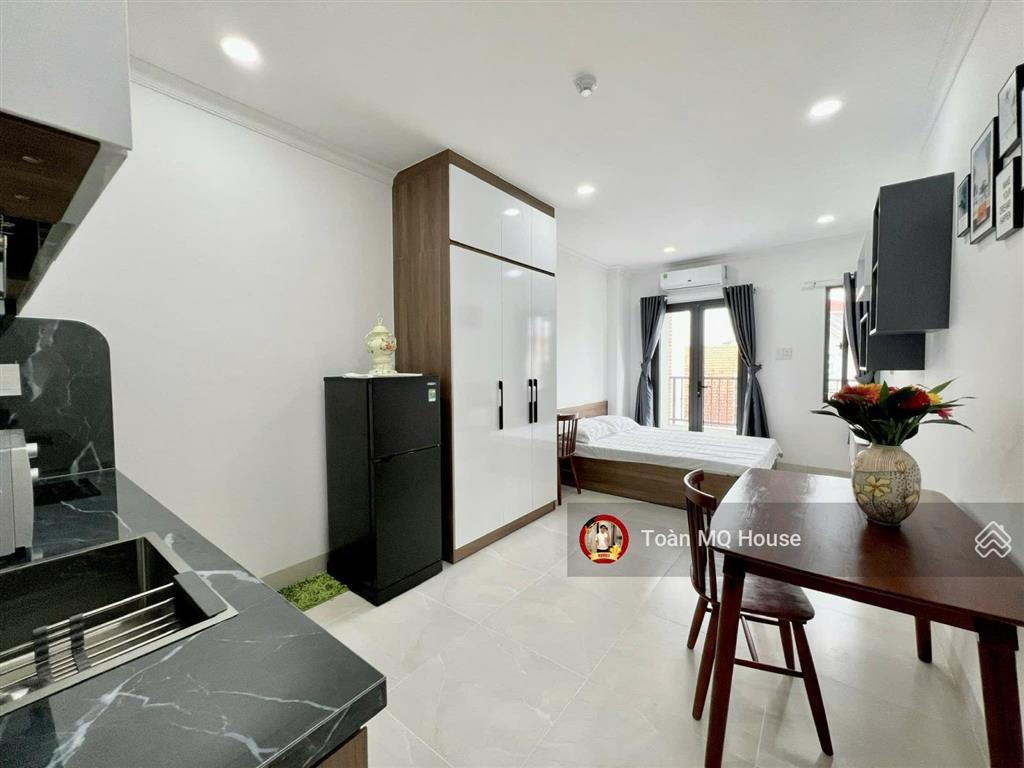 Khai trương studio ban công siêu xinh. nhà mới 100% thang máy/bảo vệ 24/7. gần đại học hutech