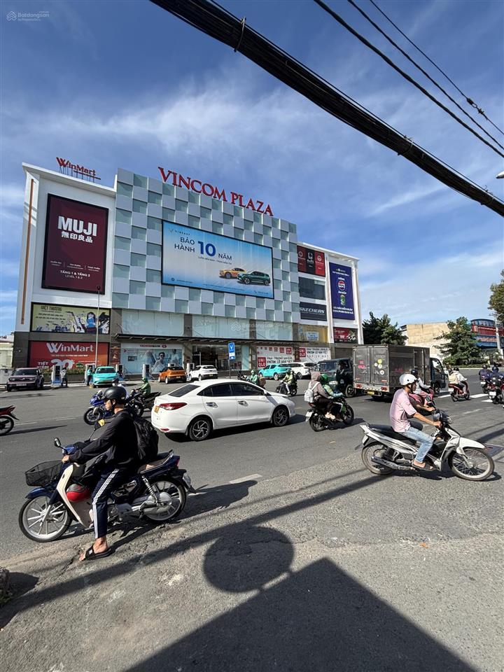 Mặt tiền đ. trương văn thành giao lê văn việt. vị trí quá đẹp giá tốt xây tòa nhà khách sạn đầu tư