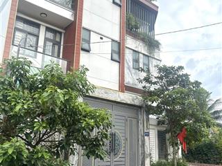 Đất đẹp đường nhựa có vỉa hè cực kỳ đẹp  ngay chợ long trường ubnd  sót lại trong phân khúc giá