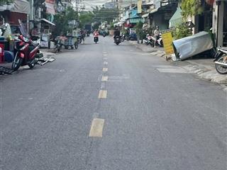 Ngay luỹ bán bích  tân thới hoà  tân phú  202m2  4 tầng  19,5 t,ỷ  tlcc