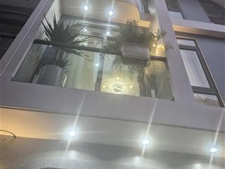 Siêu phẩm thạch bàn gara ô tô thang máy full nội thất 6 tầng hiện đại chỉ 12 tỷ xíu