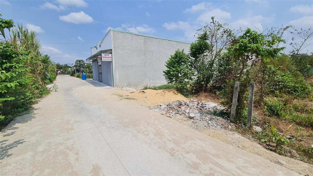 Bán đất đức hoà mặt tiền full thổ 392m2, đã tách 2 nền full thổ riêng