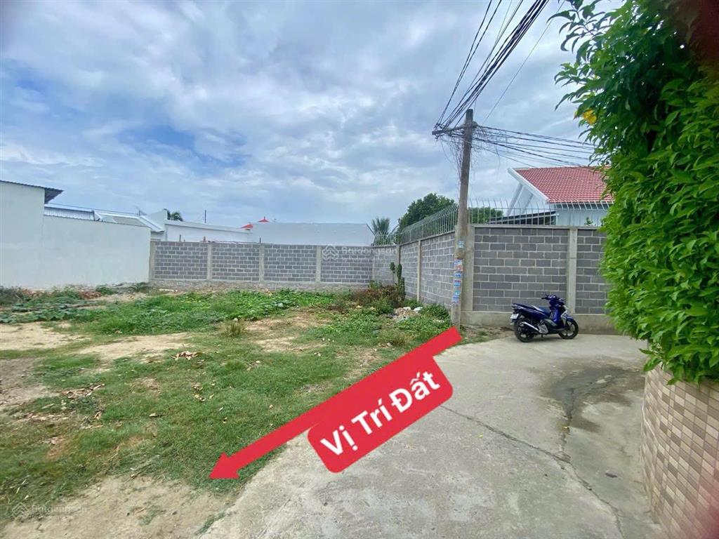 bán lô đất thôn phú vinh phường tây nha trang diện tích 114,9m2 ngang 5m ( 60m thổ)