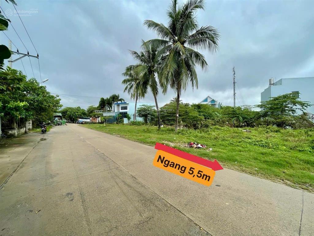 Cần bán nhanh bán lô đất mặt tiền đường xuân sơn  vĩnh trung giá cực tốt đầu tư