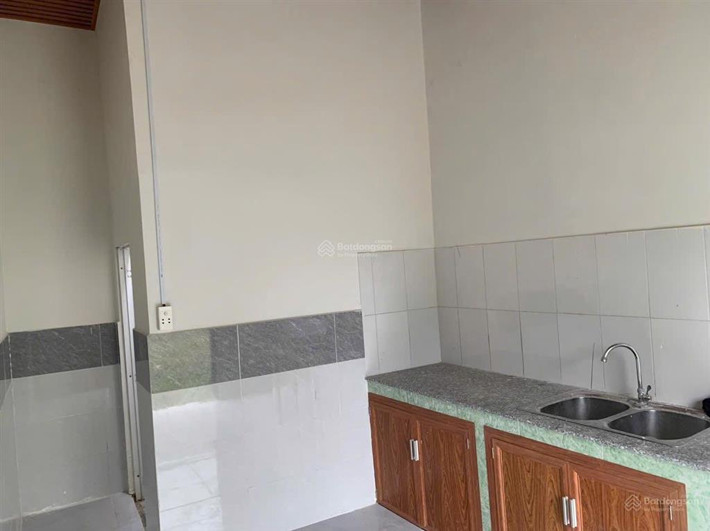 Bán nhà xã mỹ hạnh bắc, 75m2 thổ cư gần ngã ba mỹ hạnh, giá 1.3tỷ , ô tô vào nhà  0937 866 ***