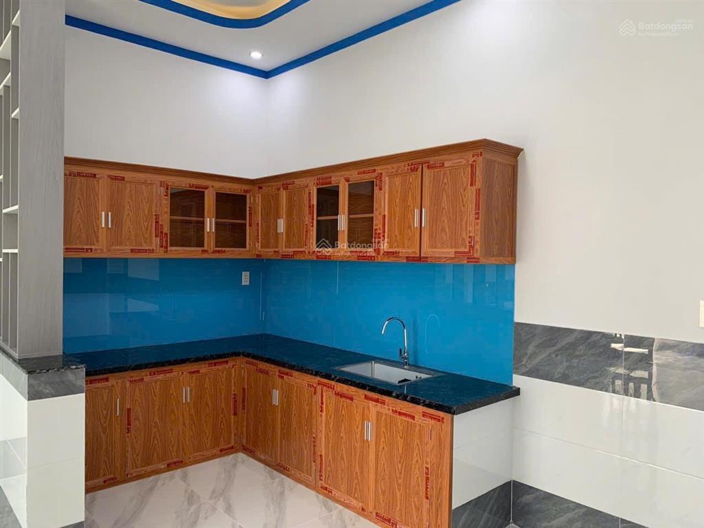 Bán nhà xã mỹ hạnh bắc, 75m2 thổ cư gần ngã ba mỹ hạnh, giá 1.3tỷ , ô tô vào nhà  0937 866 ***