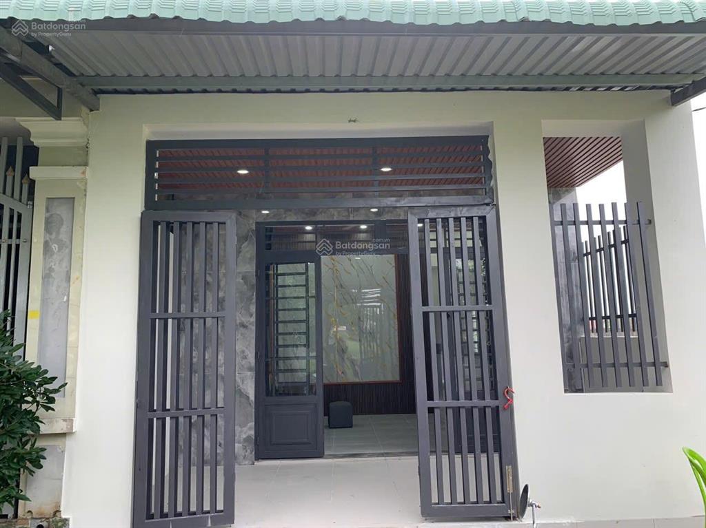 Bán nhà xã mỹ hạnh bắc, 75m2 thổ cư gần ngã ba mỹ hạnh, giá 1.3tỷ , ô tô vào nhà  0937 866 ***