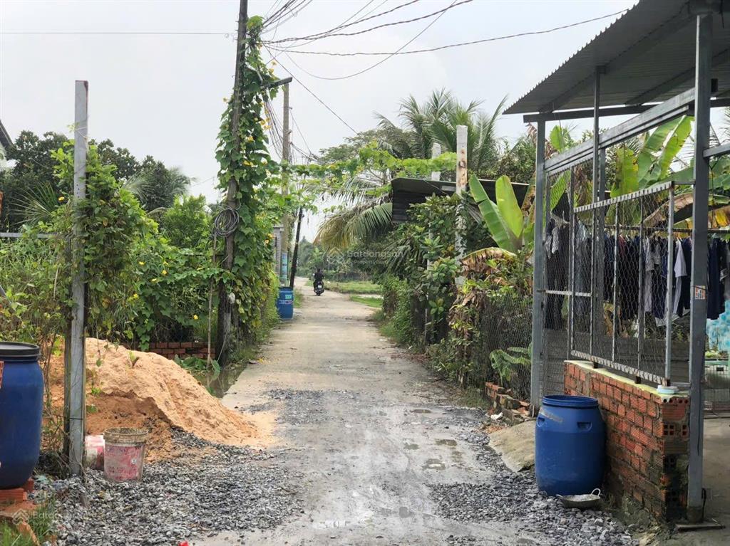 Bán đất mỹ hạnh nam, tỉnh lộ 824 vào 300m 125m2 thổ cư, bê tông 5m giá 1 tỷ 100 triệu  0937 866 ***