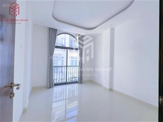 Cho thuê nhà nguyên căn 4pn 2wc ban công tất cả phòng tại đường nguyễn gia trí, bình thạnh