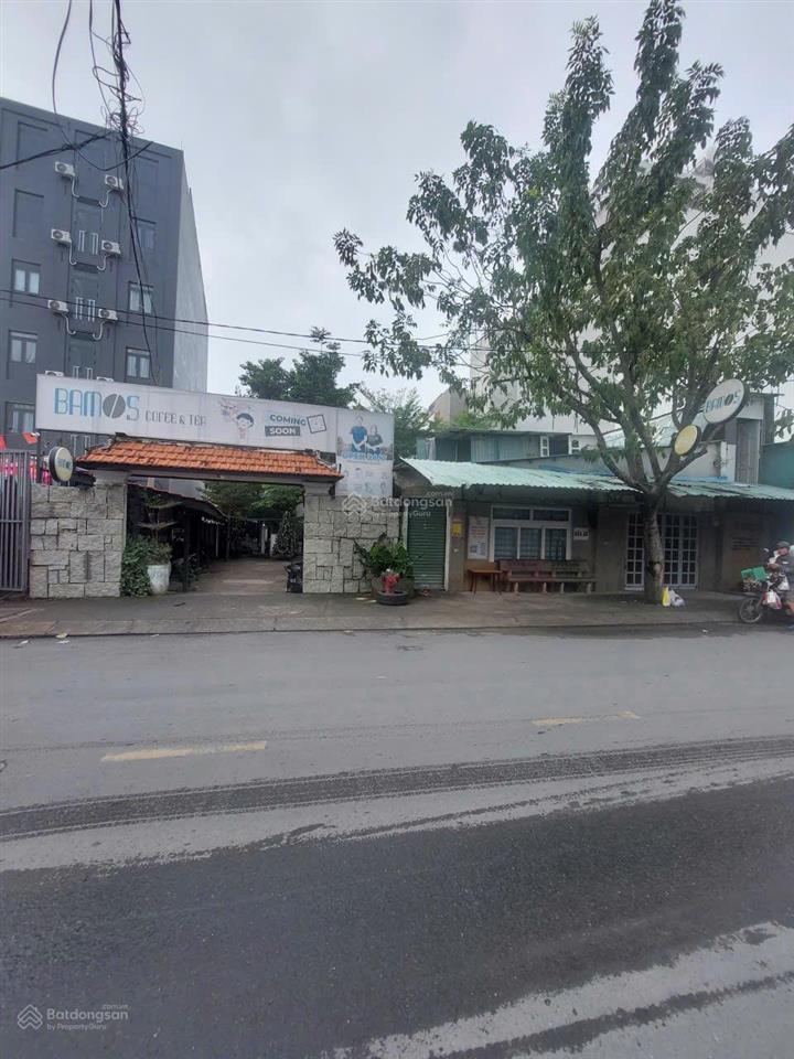 Đi mỹ, cần bán đất mặt tiền hẻm 496 dương quảng hàm 900m2 ngang gần 20m 96 tỷ