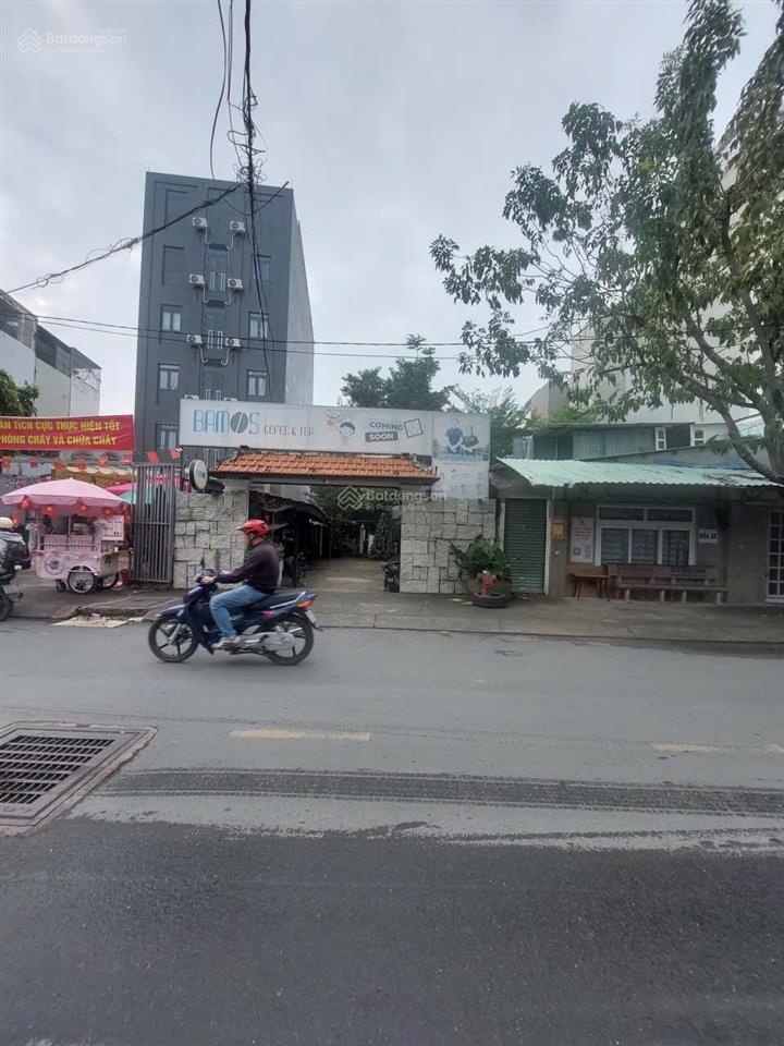 Đi mỹ, cần bán đất mặt tiền hẻm 496 dương quảng hàm 900m2 ngang gần 20m 96 tỷ