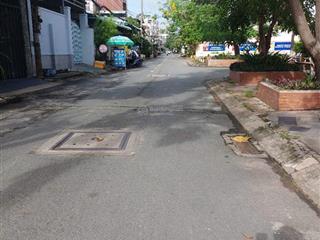 Đất trần bá giao, hẻm 1 sẹc, hướng đông nam, cách mt 30m hẻm 6m, 5x19m chưa tới 10 tỷ