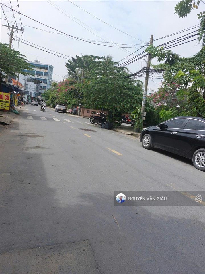 Bán đất tại dương quảng hàm với 599 m2 (18m x 33m) phù hợp xây buillding