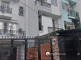 Bán đất tặng nhà 4 tầng đường quang trung, hẻm 1 sẹc, 1 trục 6mx18 giá rẽ bất ngờ, ô tô trong nhà