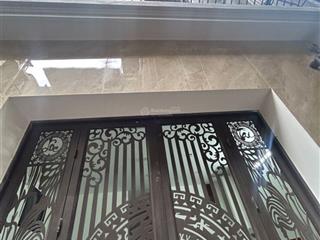 20 tỷ  căn hộ dịch vụ 70m2 phố ngọc khánh  xây mới 17 phòng  7 tầng thang máy  ô tô đỗ cổng