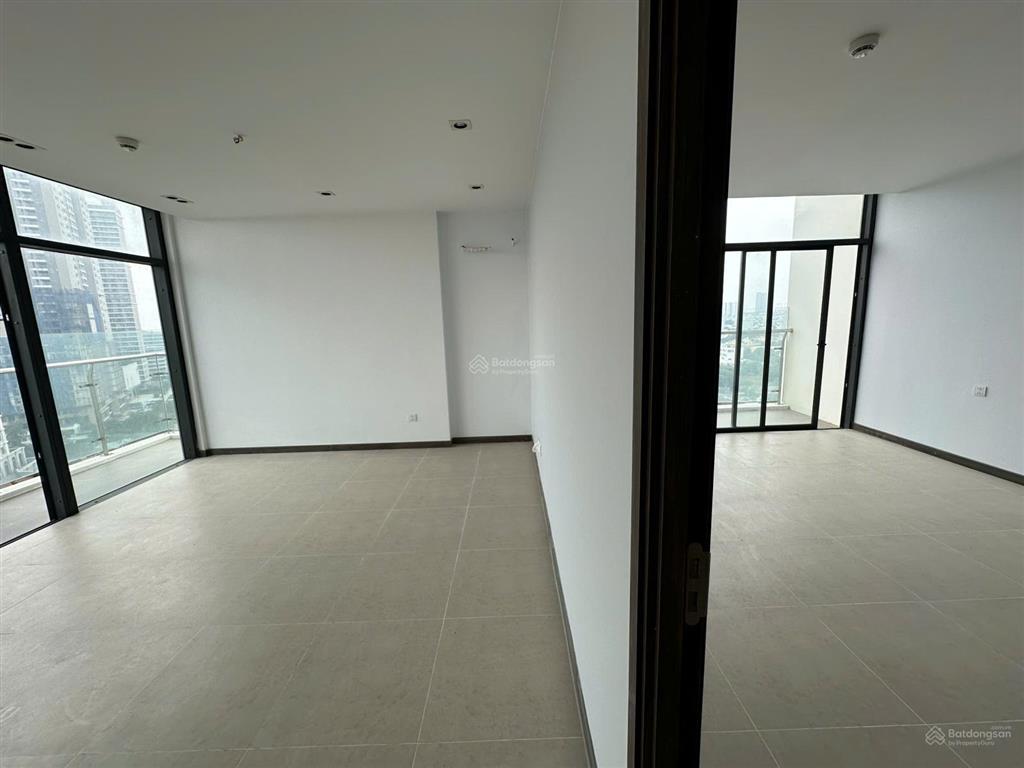 Bán căn hộ 1 pn csj tower vũng tàu view biển tháp tam thắng. giá 4 tỷ 500 tr  mr. hiếu dic