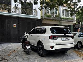 Chính chủ tên mình bán căn nhà tân mai, dt 60m, ô tô tải tránh ngày đêm, vỉa hè rộng 15m