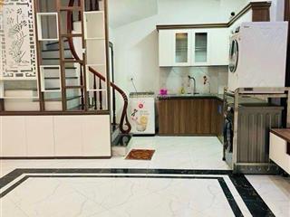 Hiếm, bán nhà sát gamuda tam trinh, dt 30m2 giá 6.3 tỷ, 15m ra ô tô tráng ngày đêm, nhà mới ở ngay