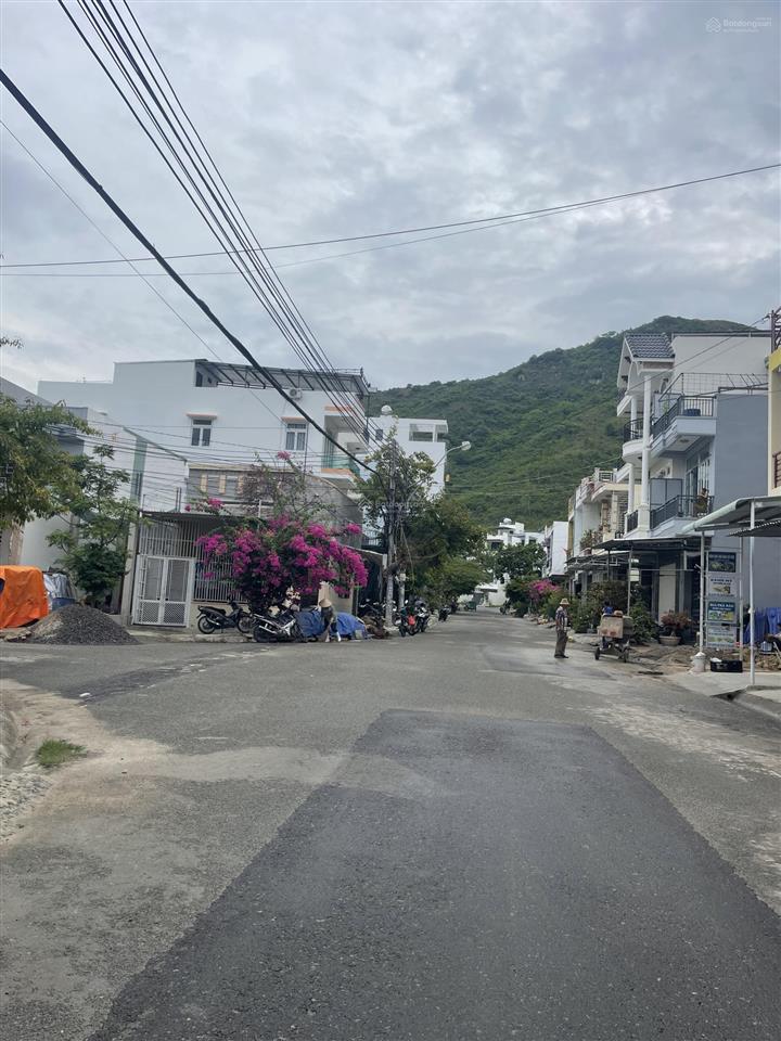 Lô đất mặt tiền đường bùi huy bích hòn xện, vĩnh hòa bắc nha trang 60m2  4,45 tỷ