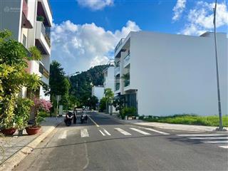 Cần bán hai lô nam vĩnh hải, phường bắc nha trang lô số 1 lk8 lô sạch hướng bắc  85m2  giá 3,57