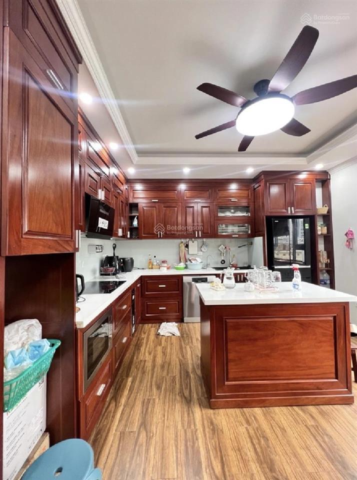 Trung tâm mỗ lao nguyễn văn lộc hà đông 4 tầng chủ cần bán gấp  87m2mt5.5m17.89 tỷ