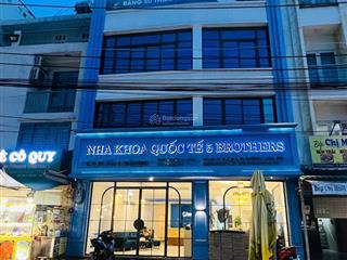 Bán nhà mặt tiền hồng bàng vị trí đẹp  quận 5 (9x26)  4 tầng  hdt 140 triệu/th
