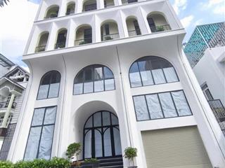 Bán siêu chdv ngang 12m trần bá giao  quận gò vấp  5 tầng  hđt 250tr/th  bán 40 tỷ