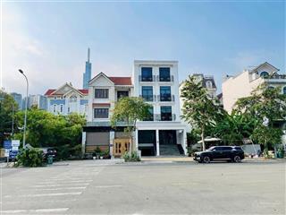 Bán nhà siêu khan hiếm mt khu thảo điền  quận 2 ( 4.7x21) 4 tầng  hdt 100tr/th bán 27 tỷ