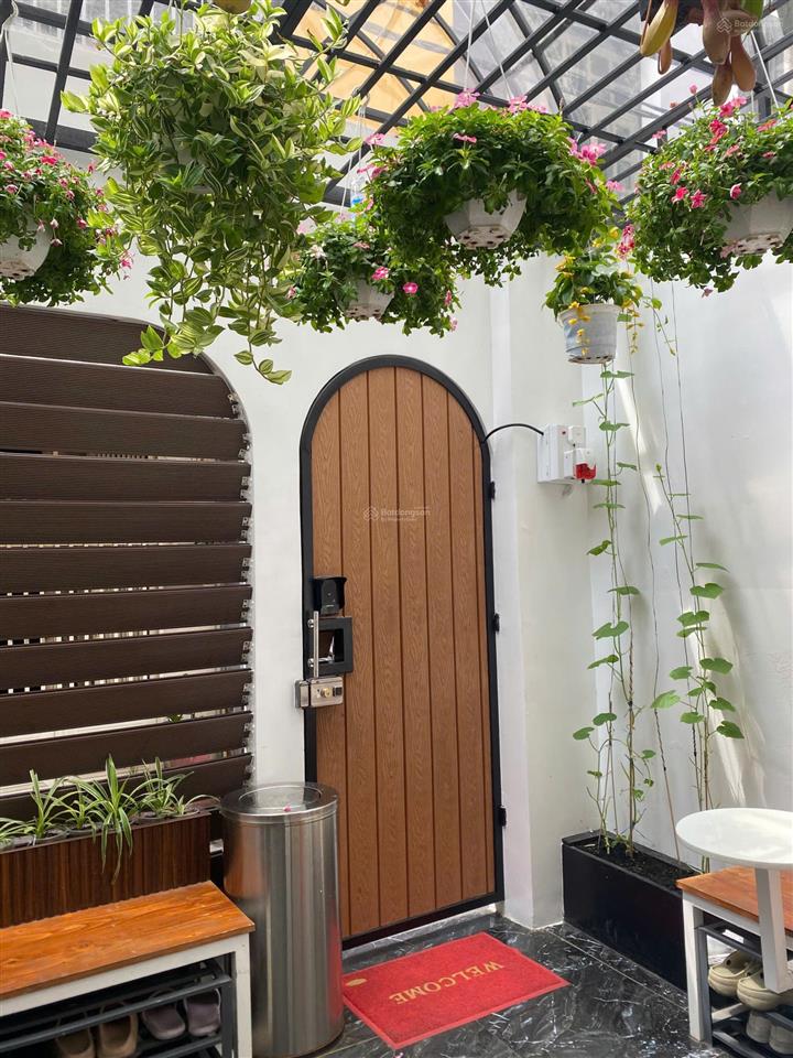 Ngay cầu chữ y  quận 8  chỉ 2tr5/tháng