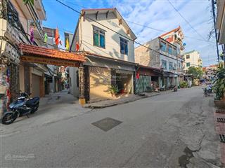 Chủ cần tiền bán gấp nhà tân phong 5 tầng đẹp giá chỉ 6.3 tỷ thương lượng mạnh