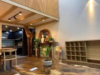 Bán nhà công viên hồ đền lừ, hai mặt ngõ, 10m ra ô tô tránh, sẵn nội thất ở luôn giá hơn 15 tỷ