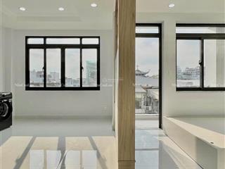 Ở ngay căn hộ 1pn bancol 50m2 siêu xịn ngay ngã 4 nguyễn văn trỗi cạnh bờ kè q1 q3 cạnh trung tâm