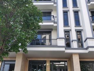 Nhà mới cho thuê nguyên căn giá tốt. chỉ 55 tr/tháng. vị trí toạ lạc sầm uất. tại kdt vạn phúc city