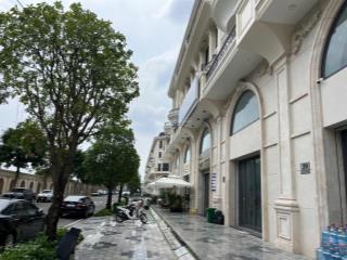 Nhà nguyên căn cho thuê giá tốt 80tr / tháng. vị trí toạ lạc đắc địa. tại kdt vạn phúc city