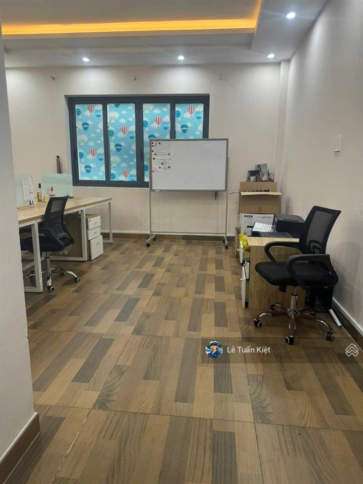 Nhà nguyên căn cho thuê giá tốt 30tr/tháng. dt 5x23. vị trí đẹp thoáng mát tại vạn phúc