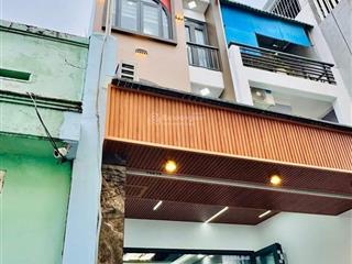 Gia đình đi định cư bán gấp nhà đoàn công bửu, p6, q3. chỉ 3,12tỷ. hẻm 5m. 65m2. đầy đủ tiện ích.