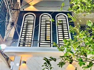 Bán nhà riêng đẹp  giá tốt  nhiều tiện ích tại đường lý chính thắng, quận 3, 58m2