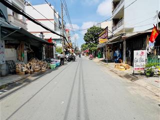 Bán nhà riêng tại đường ông ích khiêm, phường 5, quận 11, tp.hcm 2,6 tỷ, 65 m2 hẻm xe hơi