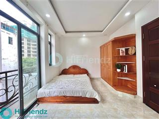 Cho thuê căn hộ full nội thất  gần ngã tư hàng xanh  chợ bà chiểu  bancol  cửa sổ thoáng