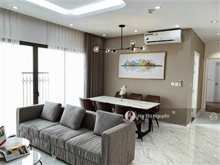 Cho thuê nhanh căn hộ 90m2 2pn nội thất mới ở chung cư discovery complex 302 cầu giấy, giá 15 tr/th
