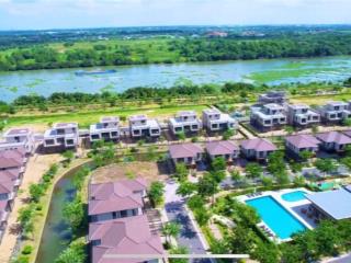 Dinh thự vườn waterpoint  căn góc 3 mặt tiền  view kênh đào 307m2  giá chỉ 41 tr/m2.