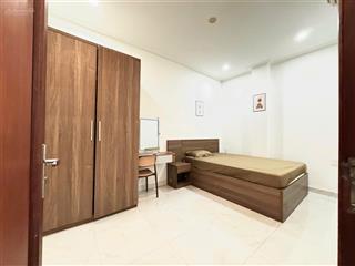 Căn hộ 2 phòng ngủ 2 wc tân bình  gần sân bay tsn  toà nhà thang máy  phòng đầy đủ nội thất mới